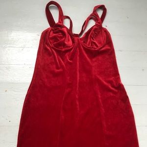 2/$30 🍃 Red velvet 90’s dream dress w underwire